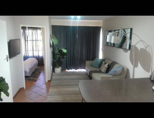 1 BEDROOM APARTMENT FOR SALE IN POLLAK PARK